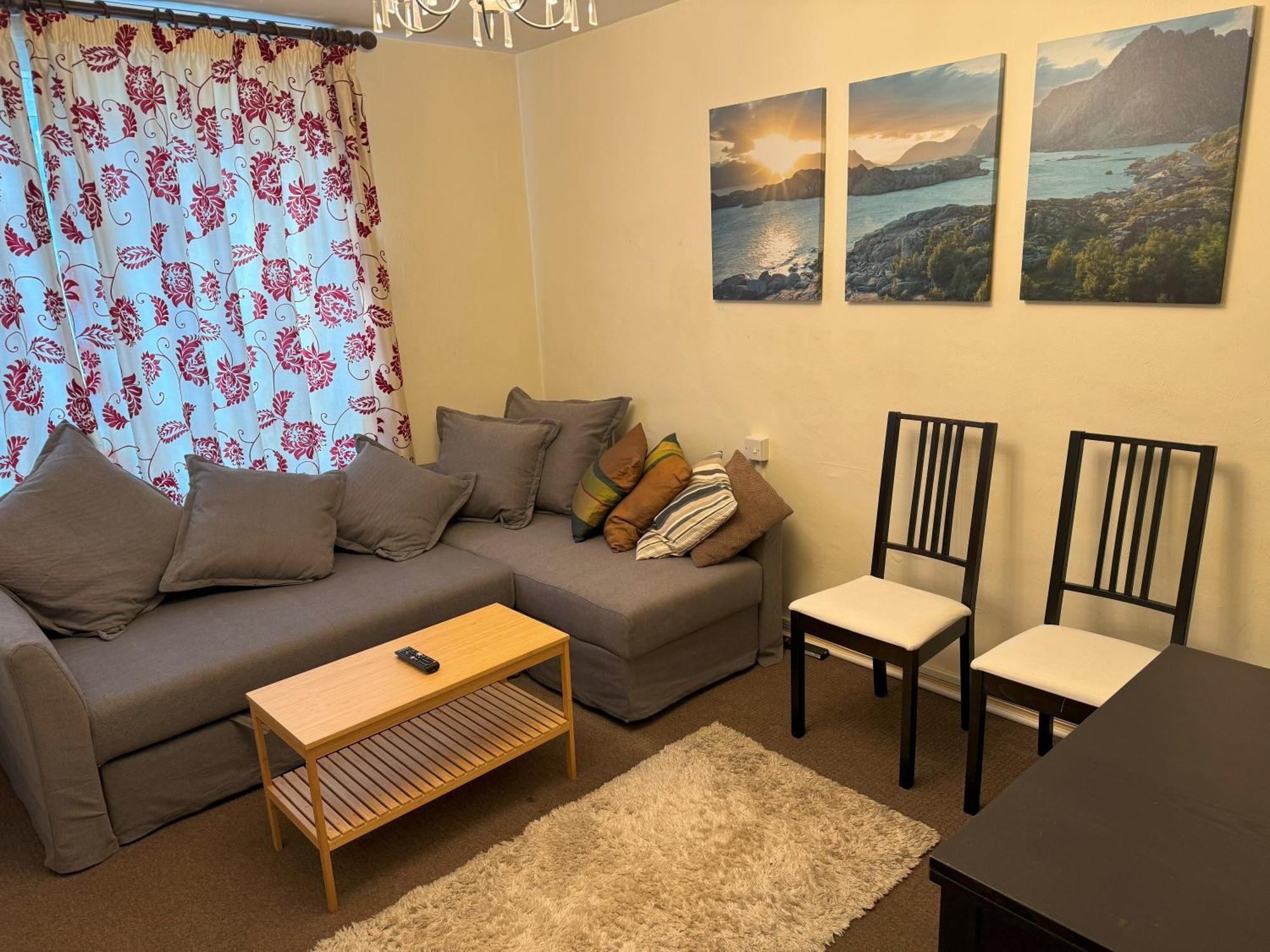 Lovely One Bed Apartment To Rent 런던 외부 사진